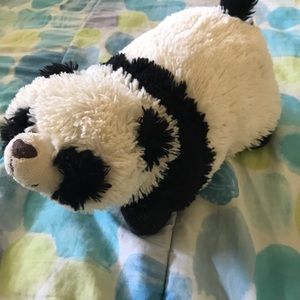 Pillow pets pee-wees panda